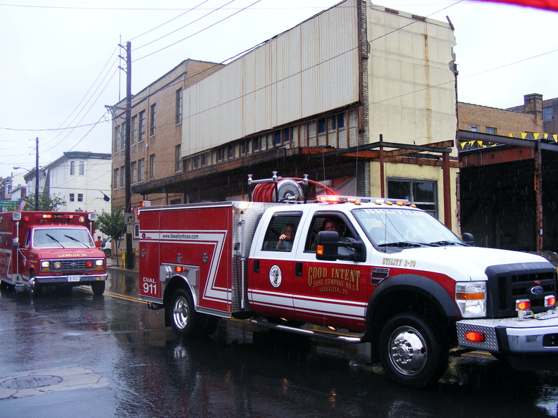 9 11 fire truck paraid 107